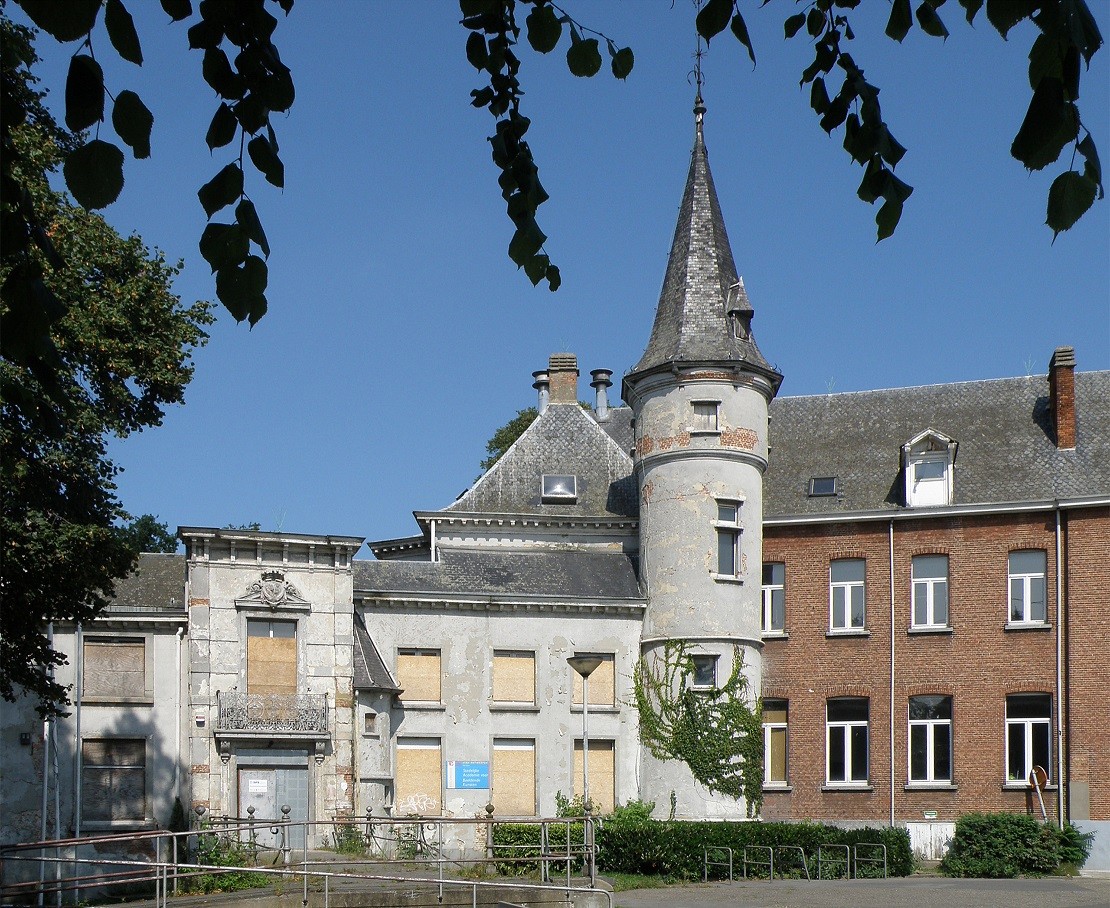 Nieuwe woningen in kloostervleugel Runcvoorthof Merksem
