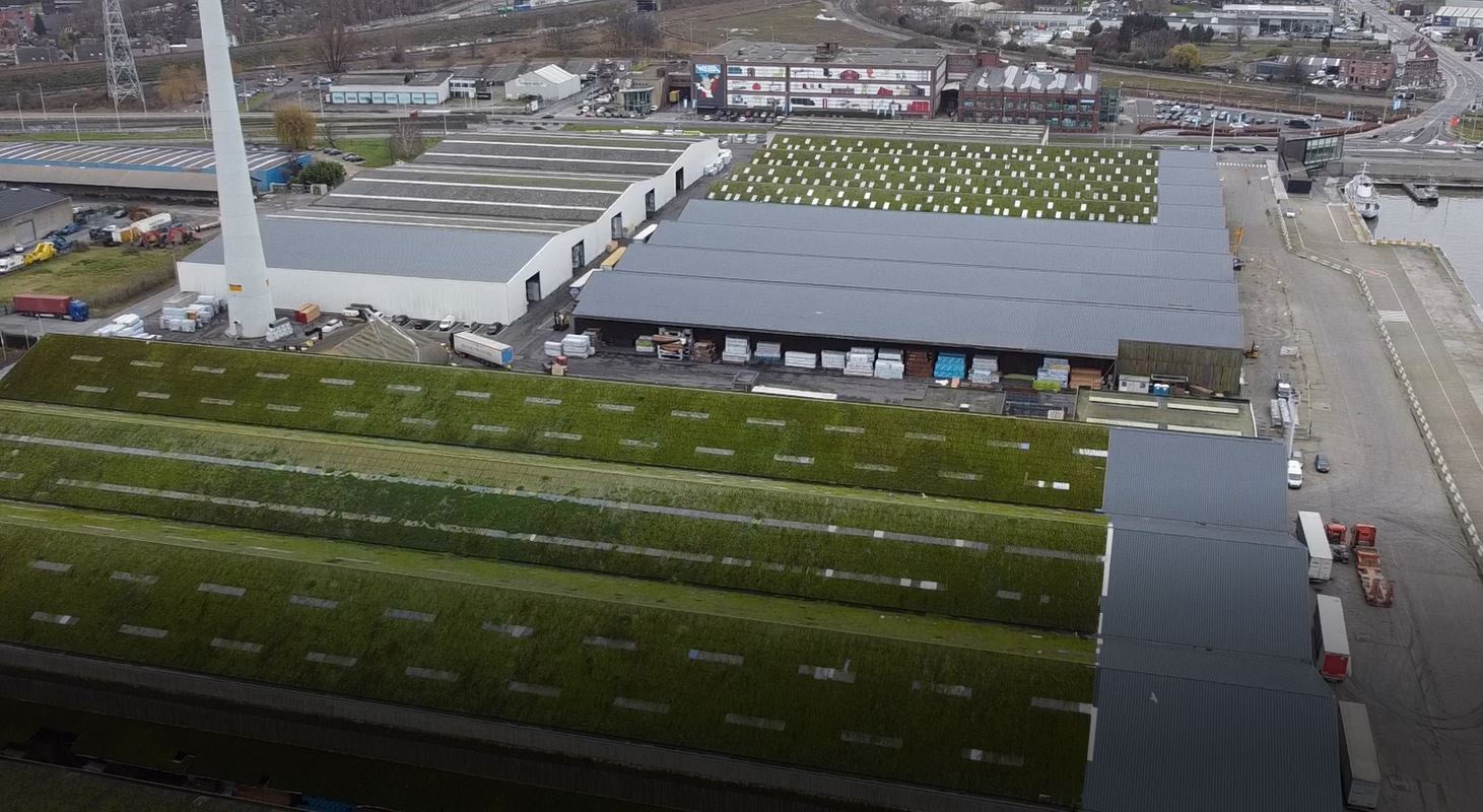 Gent plaatst 17.000 nieuwe zonnepanelen aan Rigakaai