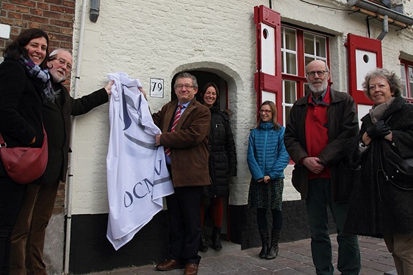 Godshuiswoning als doorgangswoning ingehuldigd in Brugge.