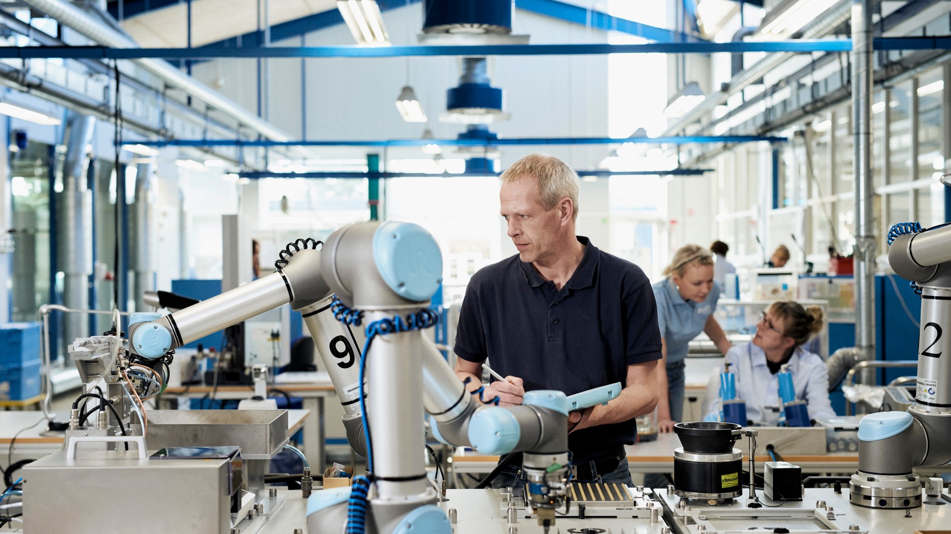 Automatisering en robots worden in 2023 steeds belangrijker (1)
