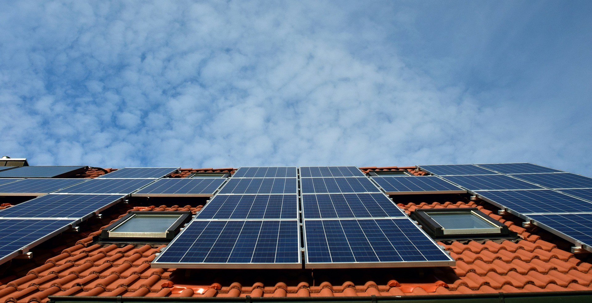 TINC investeert extra in Nederlandse zonnestroomsystemen