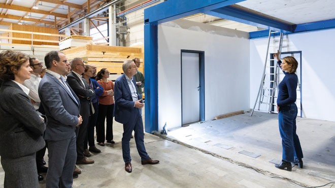 Flanking-Lab-4-Ministre-Clarinval-