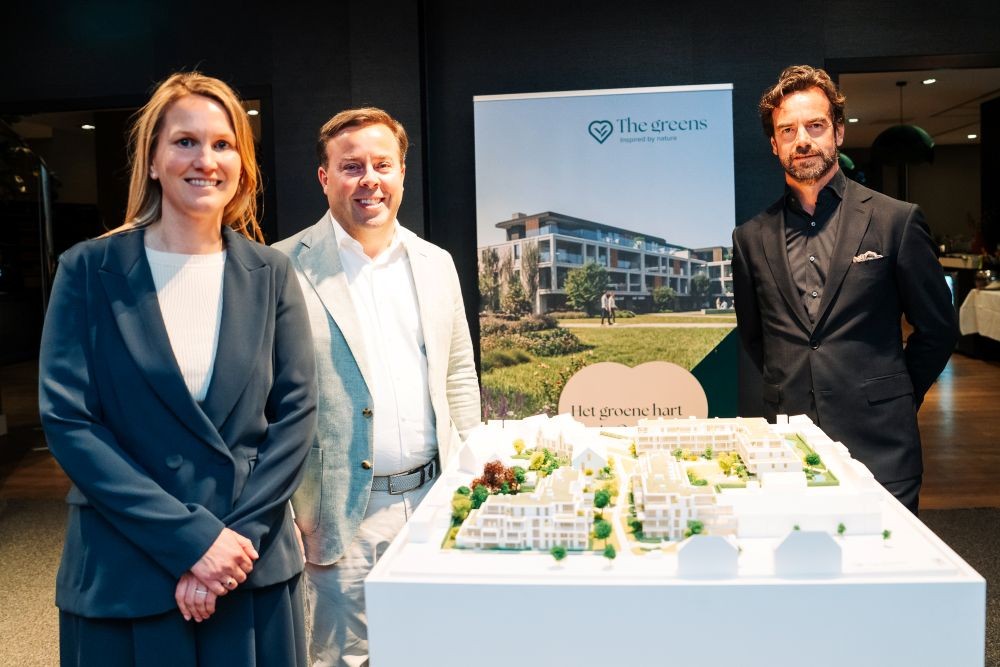 2026-04-02-The-Content-Company-The-Greens-15-van-47-