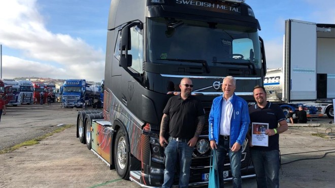 Swedish Metal-truck verkocht Volvo In Flames