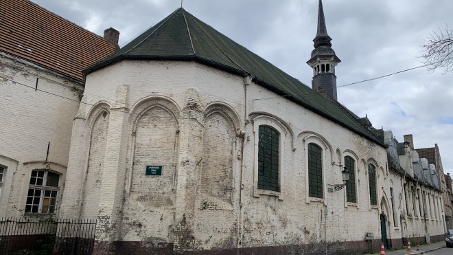 Brugge start vooronderzoek voor restauratie Magdalenagasthuis