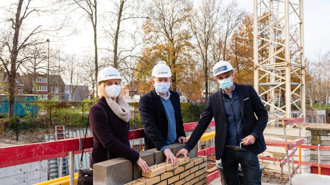Mechelen legt eerste steen van nieuwe Komet-wijk  (1)
