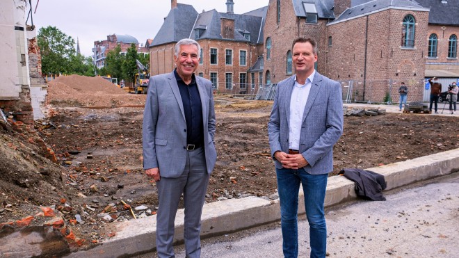 KU Leuven plant nieuw belevingscentrum op Hertogensite (1) - DEVLIES VANHOOF
