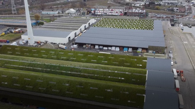 Gent plaatst 17.000 nieuwe zonnepanelen aan Rigakaai