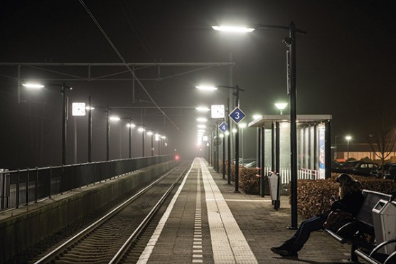 Led's verlichten Nederlandse stations.