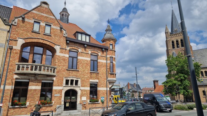 Vlabo-wedstrijd voor ontwikkeling voormalig gemeentehuis Staden (1)