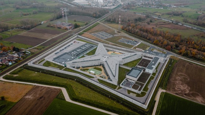Nieuwe gevangenis Dendermonde biedt plaats aan 444 gedetineerden (1)